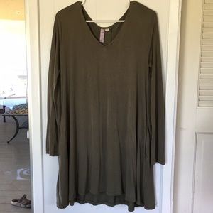 Army green long sleeve dress